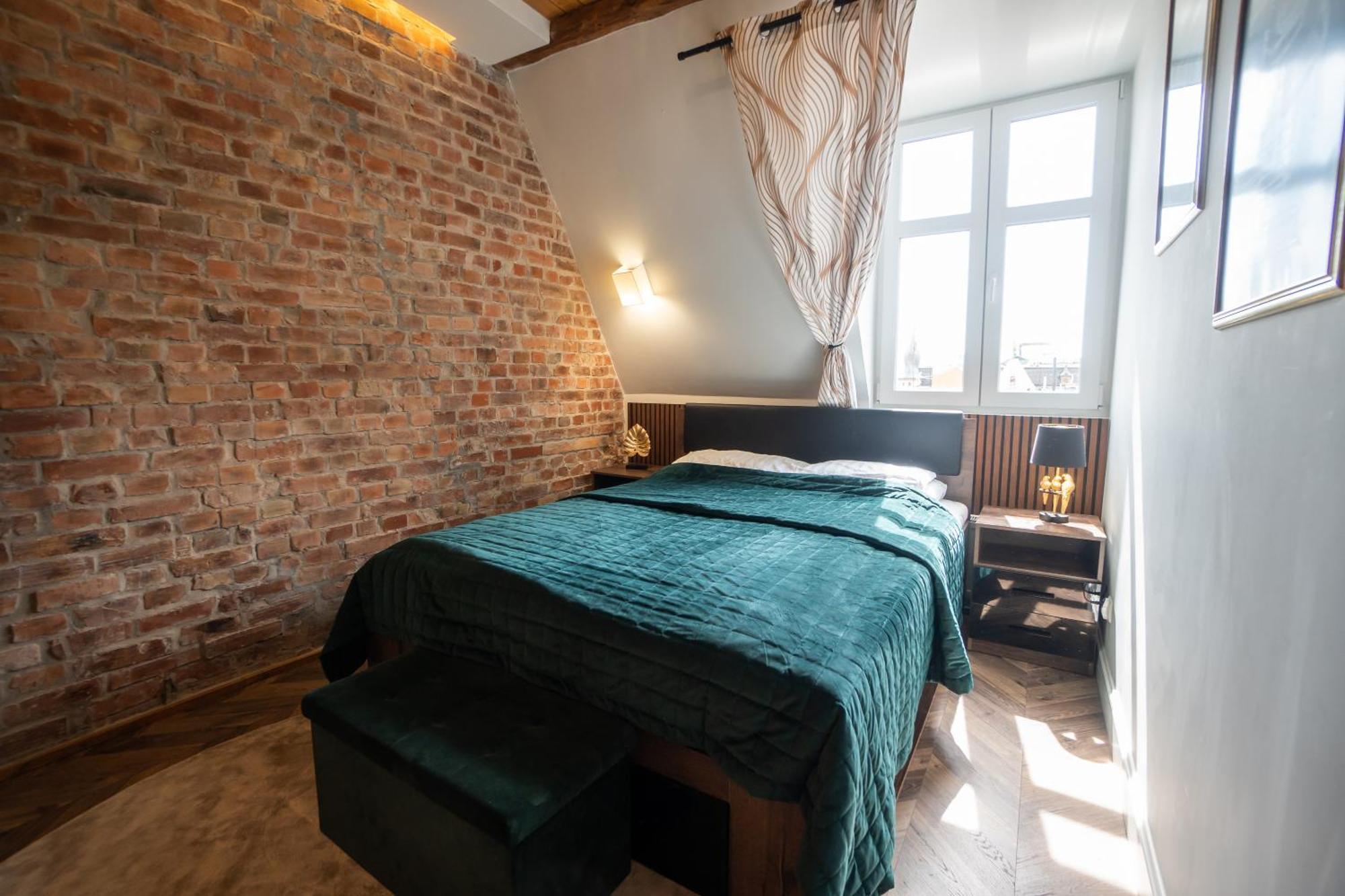 Apartamenty Pioro I Atrament Thorn Exterior foto